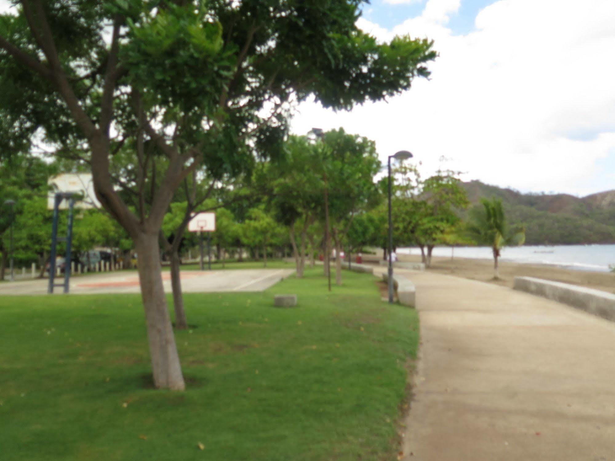 Playas del Coco Hotel Savannah מראה חיצוני תמונה